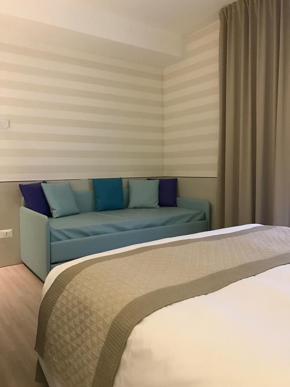 Hotel Colombo Lido di Jesolo Luaran gambar