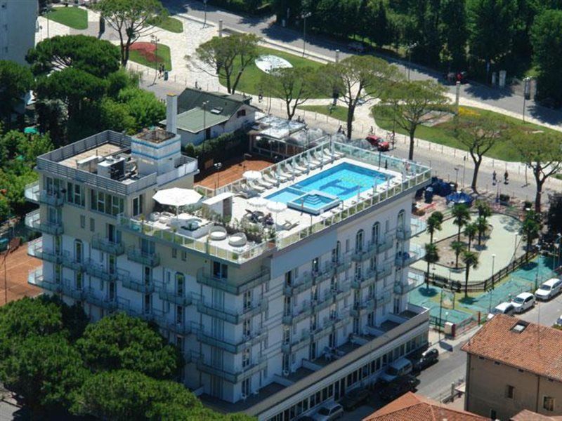Hotel Colombo Lido di Jesolo Luaran gambar