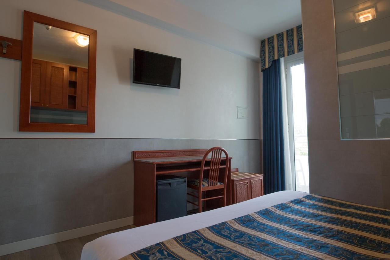 Hotel Colombo Lido di Jesolo Luaran gambar
