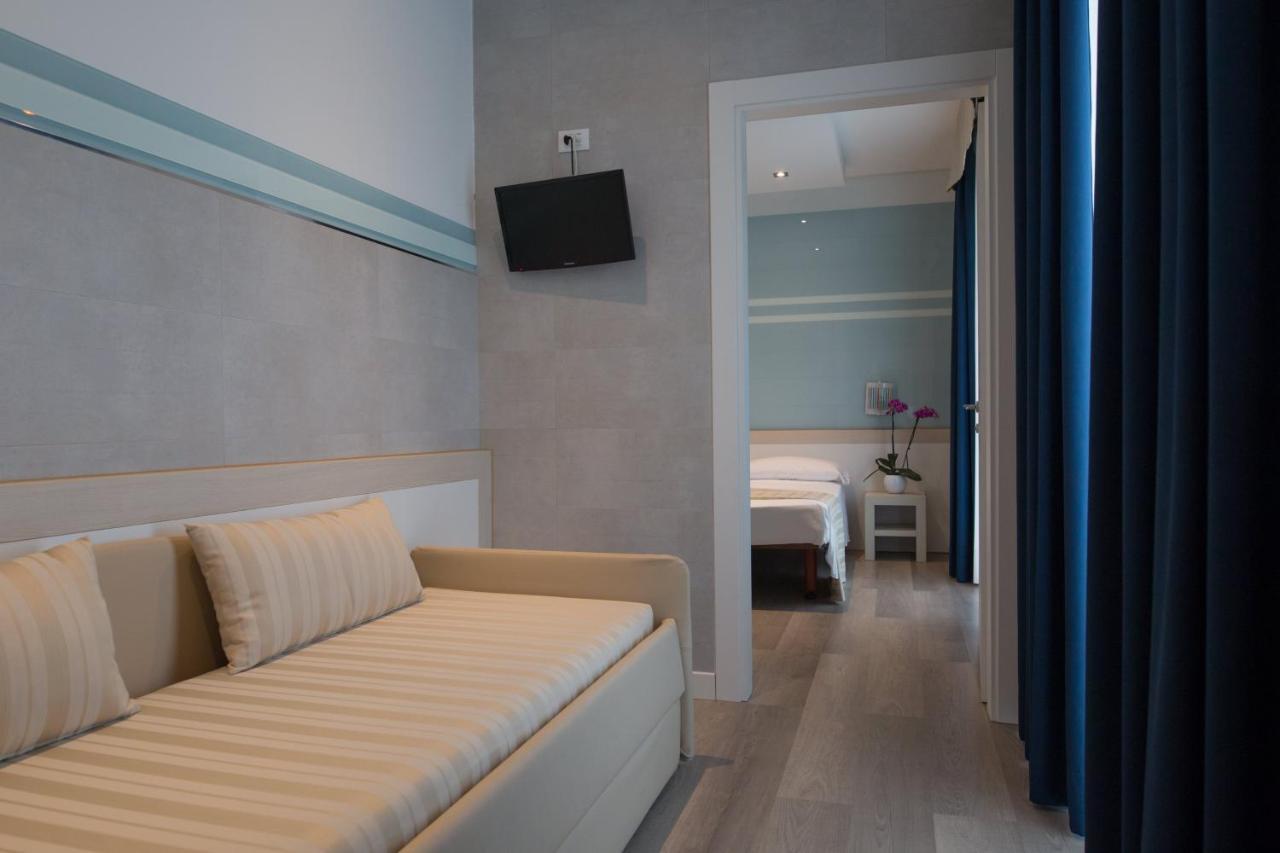 Hotel Colombo Lido di Jesolo Luaran gambar